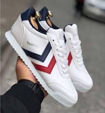 Toptan Urun Beyaz Renk Kirmizi Lacivert Seritli Hummel Toptan Spor Ayakkabi Toplu Veya Toptan Alimlariniz Icin Whatsapp Bilgi Ve Shoes White Sneaker Sneakers