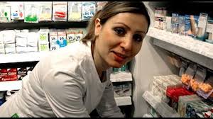 Glad personal ska locka kunder till apotek