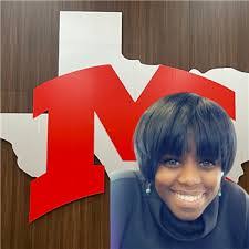 Alexis Shields's Instagram, Twitter & Facebook