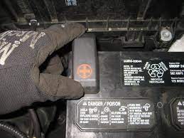 Please select the engine your vehicle has from the list below so we can find the correct battery for your automobile. Toyota Highlander 12v Automotive Battery Replacement Guide 017
