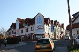 Der nächste flughafen ist 107,32 kilometer vom hotel deutsches haus entfernt. Leine Center In Leinefelde Mapio Net