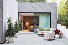 Standard sizes generally include 2' x 2', 2' x 2½' and 2' x 3' (60 x 60 cm; Choosing Materials For Patio Surfaces Homify
