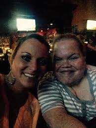 Kristy Geiger's Instagram, Twitter & Facebook