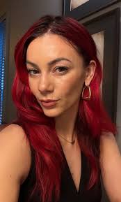 Dianne Buswell rocks bombshell hair transformation amid exciting  announcement