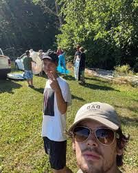 Vincent Behm's Instagram, Twitter & Facebook