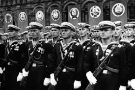 Первый парад победы состоялся 24 июня 1945 года на красной площади после окончания великой отечественной войны. Parad Pobedy V Moskve 24 Iyunya 1945 Goda