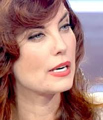 Vanessa gravina nasce e cresce a milano. Il Paradiso Delle Signore Vanessa Gravina Svela Un Segreto Su Umberto Lanostratv