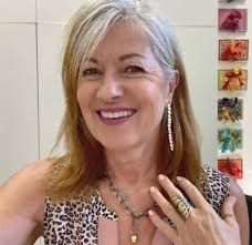 AgeGap Meme Coin for the Age Gap Relationship Community (@agegapcoin) •  Facebook