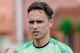 Sikap Tegas Paul Munster, Siap Dipecat Jika Persebaya Surabaya Kalah dari  Persib Bandung: Saya Profesional