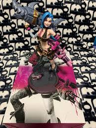 This product comes in a custom designed box. League Of Legends Riot Jinx Unlocked Statue Figurine Hobbies Toys Toys Games On Carousell