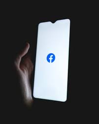 Wondering how to upload photos on facebook? How To Download Facebook Lite Apk For Android Free Bytepeaker