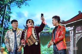 Cùng cười cùng khóc với người dân cả làng vũ đại thời hội nhập. Gáº·p Nhau Cuá»'i NÄƒm 2020 áº¥n TÆ°á»£ng Xuan Hinh Tá»± Long Vietnamnet