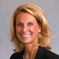 Kim Levy's Instagram, Twitter & Facebook