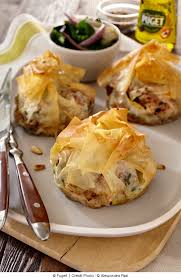 Pastilla De Lotte Aux Epinards A Vos Assiettes Recettes De Cuisine Illustrees Recettes De Cuisine Recettes De Cuisine Illustrees Recette