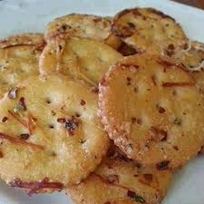 Fire Crackers Crackers Ritz Oyster Or Saltines 1 Stick Melted Butter Or Olive Oil 1 Pkg Dry Dressin Snack Recipes Cracker Recipes Ritz Cracker Recipes