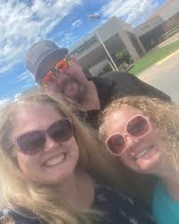 Bonnie Santucci's Instagram, Twitter & Facebook