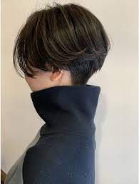 ヘアー アイス ルーチェ hair ici luce ハンサムショート 前下がりボブ 刈り上げ ハンサムショート ヘアスタイル ヘアカット