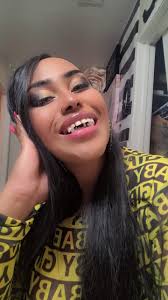 Anyone missing some teeth EM⭐️