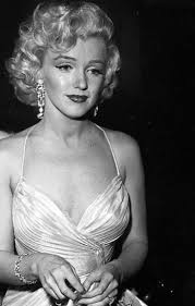Hot hairstyles by hair length. 1950s Hairstyles 17 Vintage And Retro 50s Hairstyles