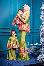 Ayu lil'princess baju raya online 2017. Minaz My Minaz Blooming Raya 2017 Demam Baju Raya Facebook