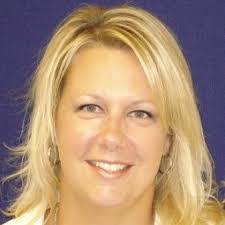 Janell Janczykowski's Instagram, Twitter & Facebook