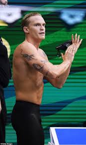 Four years ago, while watching the 2012 olympic games, i noticed a lot of athletes wearing colored strips in various patterns on their body. Cody Simpson Flaunts His Muscular Physique And Cupping Therapy Marks While Working Out In Queensland Geeky Craze