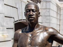 The george floyd statue was unveiled in newark, new jersey, on wednesday (picture: Floyd Statue In Newark Vandalized With White Supremacist Graffiti Newark Nj Patch