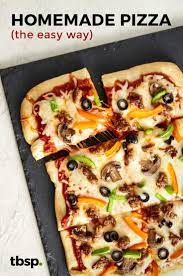 Homemade Pizza The Easy Way Recipe Easy Homemade Pizza Homemade Pizza Pizza Recipe Pillsbury