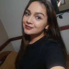 Shirley Ballou's Instagram, Twitter & Facebook