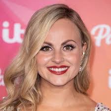 Sarah Platt's Instagram, Twitter & Facebook