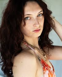 Gwen . . . Model: @_g.w.e.n.d.o.l.y.n_ Mother Agency: @mforemodels  #charleslbarnesagent Mom: @sandra_angelo_ Photog: @charles.l.barnes . . .  #testshoot #modeldevelopment #portfoliobuilding #beautyshoot #headshot  #cleanlook #swimwear #casualstyle