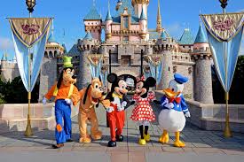 Disneyland park, originally disneyland, is the first of two theme parks built at the disneyland resort in anaheim, california, opened on jul. Ø¬ÙˆÙ„Ø© ÙÙŠ Ø¯ÙŠØ²Ù†ÙŠ Ù„Ø§Ù†Ø¯ ÙÙŠ Ø¨Ø§Ø±ÙŠØ³