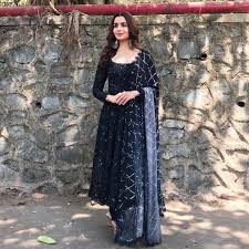 Alia Bhatt S Indian Looks From Kalank Promotions Monday Crush Frugal2fab Indian Look Black Anarkali Fashion