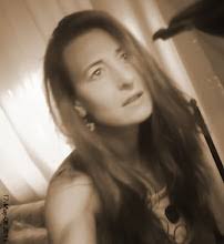 Blogger: User Profile: Beatriz Paz Rivera de Errazquin