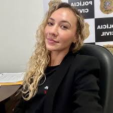 Fernanda Prado (@feeprado)