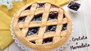 Per preparare la crostata senza burro mescolate in una ciotola lo zucchero con le uova, il tuorlo e la scorza grattugiata di limone. Crostata Di Marmellata Con Pasta Frolla Senza Burro Ricetta Facile Di Benedetta Youtube