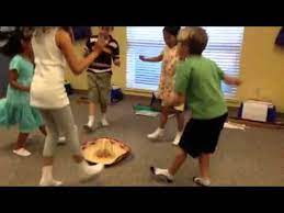 Mexican Hat Dance Young Child Youtube