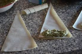 Recette Bourek Turc Aux Epinards Et Feta Le Sucre Sale D Oum Souhaib Recette Recette Recette Turque Bourek Turc