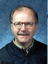 Wisconsin ethics commissioner resigns in disgust