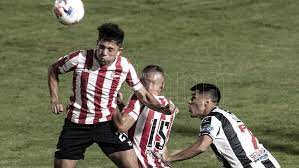 Maybe you would like to learn more about one of these? Estudiantes Con El Gol Mas Rapido Del Torneo Solo Pudo Empatar Ante Banfield Telam Agencia Nacional De Noticias