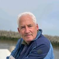 Jonathan Bongard's Instagram, Twitter & Facebook