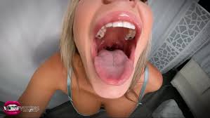 Vore Vixens - THE Vore Vixen Ft Nikki Brooks - XVore Giantess Porn