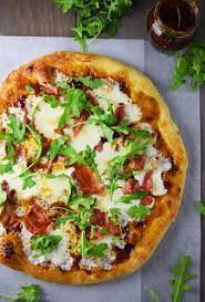 Prosciutto Fig And Arugula Pizza Recipe Recipe Pizza Recipes Homemade Delicious Pizza Recipes Arugula Pizza