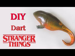 In A World Full Of Tens Be An Eleven Meaning Make Dart Demodog In Stranger Things Series Diy Craft Youtube Stranger Things Game Stranger Things Stranger Things Cosplay