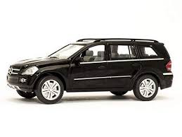 Amazon Com Mercedes Benz Gl500 Black Color 1 43 Scale German Diecast Model Car 2006 Year Toys Games Diecast Model Cars Diecast Models Mercedes Benz