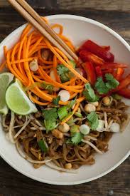 An Easy Adaption How To Make Vegetarian Pad Thai Vegetarian Fish Sauce Vegetarian Pad Thai Recipes With Fish Sauce