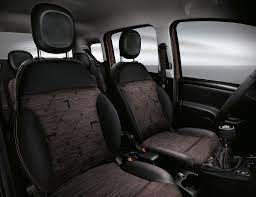 A estas alturas, no vamos a descubrir al fiat panda y es que el pequeño utilitario se ha ganado el respeto de gran parte del planeta a lo largo de sus 39 años de existencia, con un total de 7,5 millones de unidades vendidas. 2020 Fiat Panda Trussardi Free High Resolution Car Images