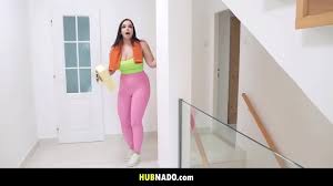 Gym Sex with Sofia Lee - XNXX.COM