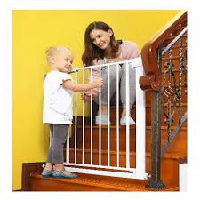 Baby Gate For Bottom Of Stairs With Only One Wall 2020 Baby Gate For Stairs Retractable Baby Gate Best Baby Gates