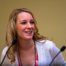 Vicki Mullin's Instagram, Twitter & Facebook